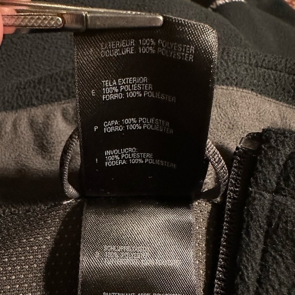 The North Face Men’s‎ Windwall Full Zip Fleece Jacket (Black) - Picture 10 of 11